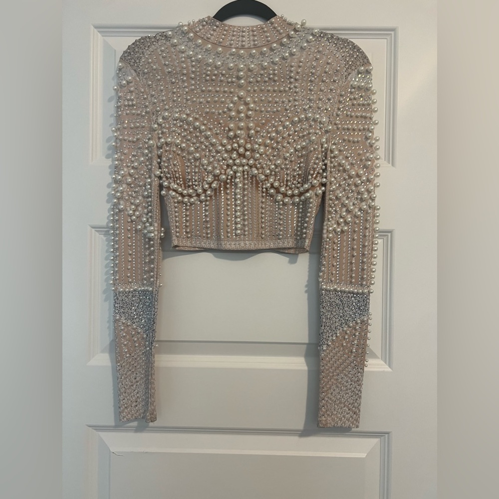 Elegant Pearl Embellished Crop Top